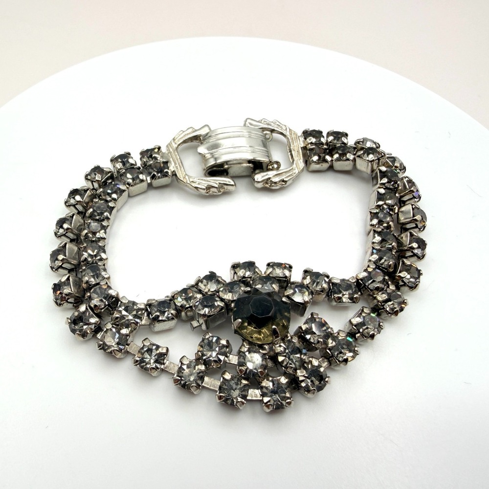 Vintage Silver Tone Rhinestone Multi Strand Cluster Bracelet - Retro Charm